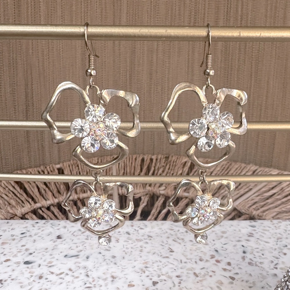 Gold Tone Rhinestone Jewelry Bundle - Picture 2 of 5